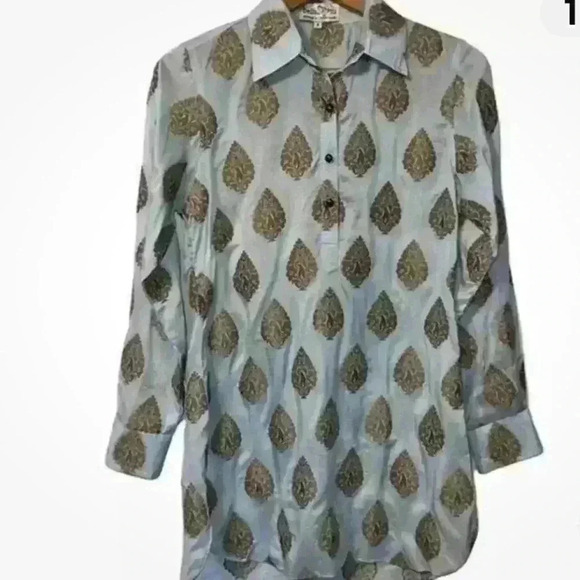 Bella tu Tops - Bella Tu popover tunic Blue gold Small classy contemporary casual artsy